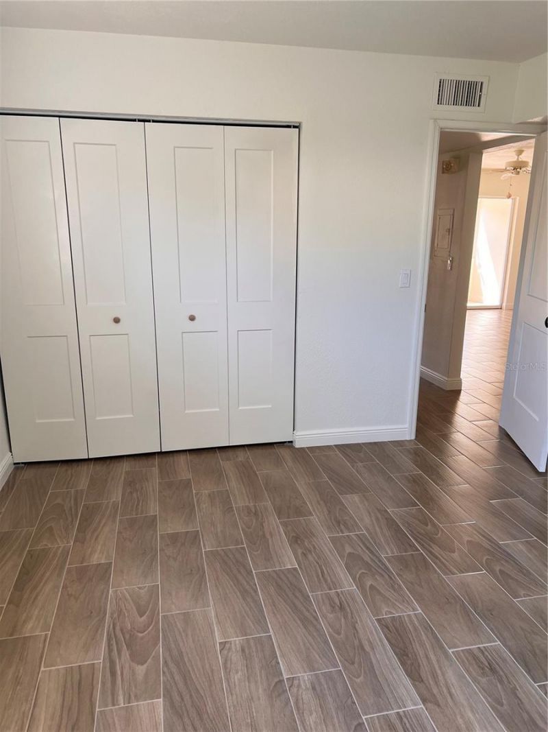 4500 Overlook Drive Ne, Unit 107, Saint Petersburg, FL 33703 Photo