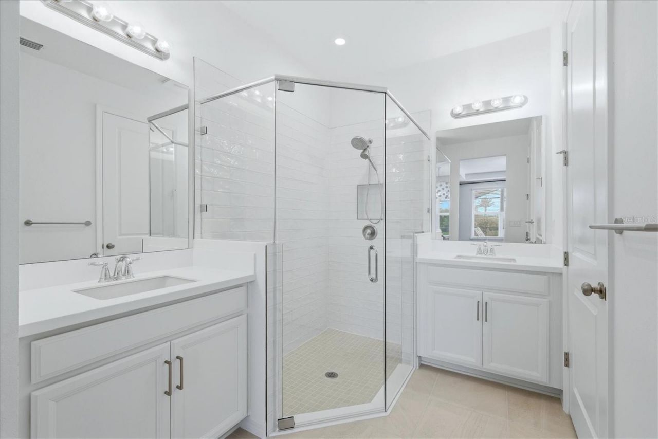 8212 Shooting Star Rd, Sarasota, FL 34241 Photo