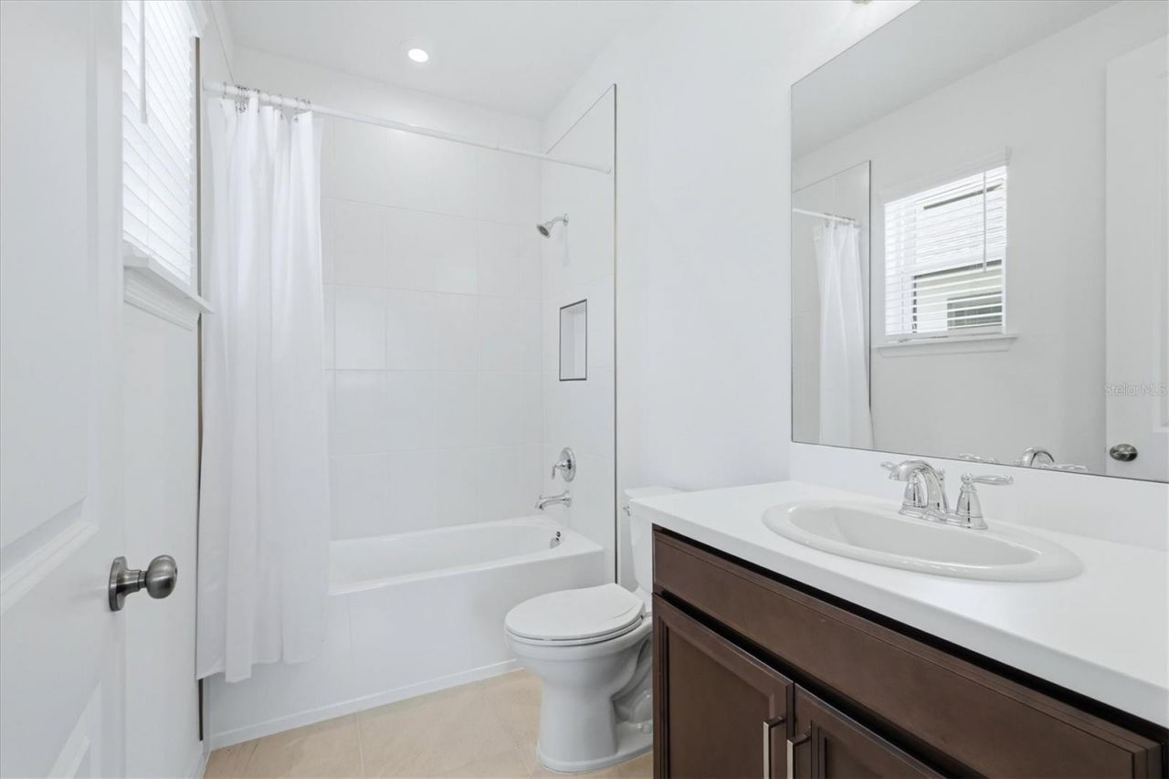 8212 Shooting Star Rd, Sarasota, FL 34241 Photo