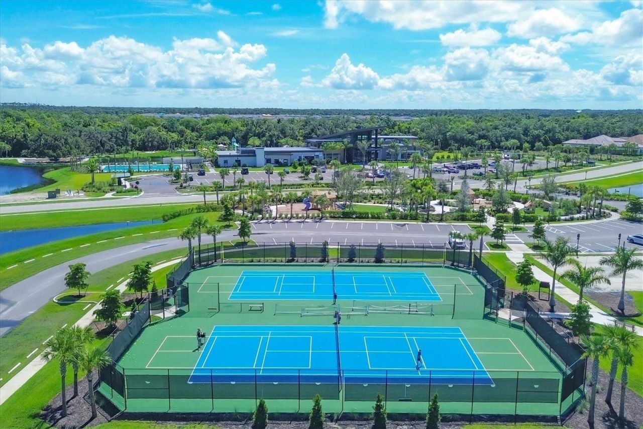 8212 Shooting Star Rd, Sarasota, FL 34241 Photo