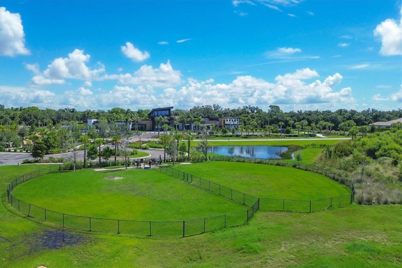 8212 Shooting Star Rd, Sarasota, FL 34241 Photo