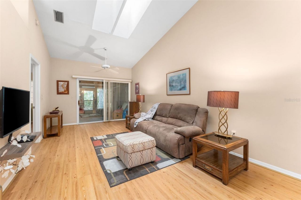 5029 SW 10th Lane, Gainesville, FL 32607 Photo