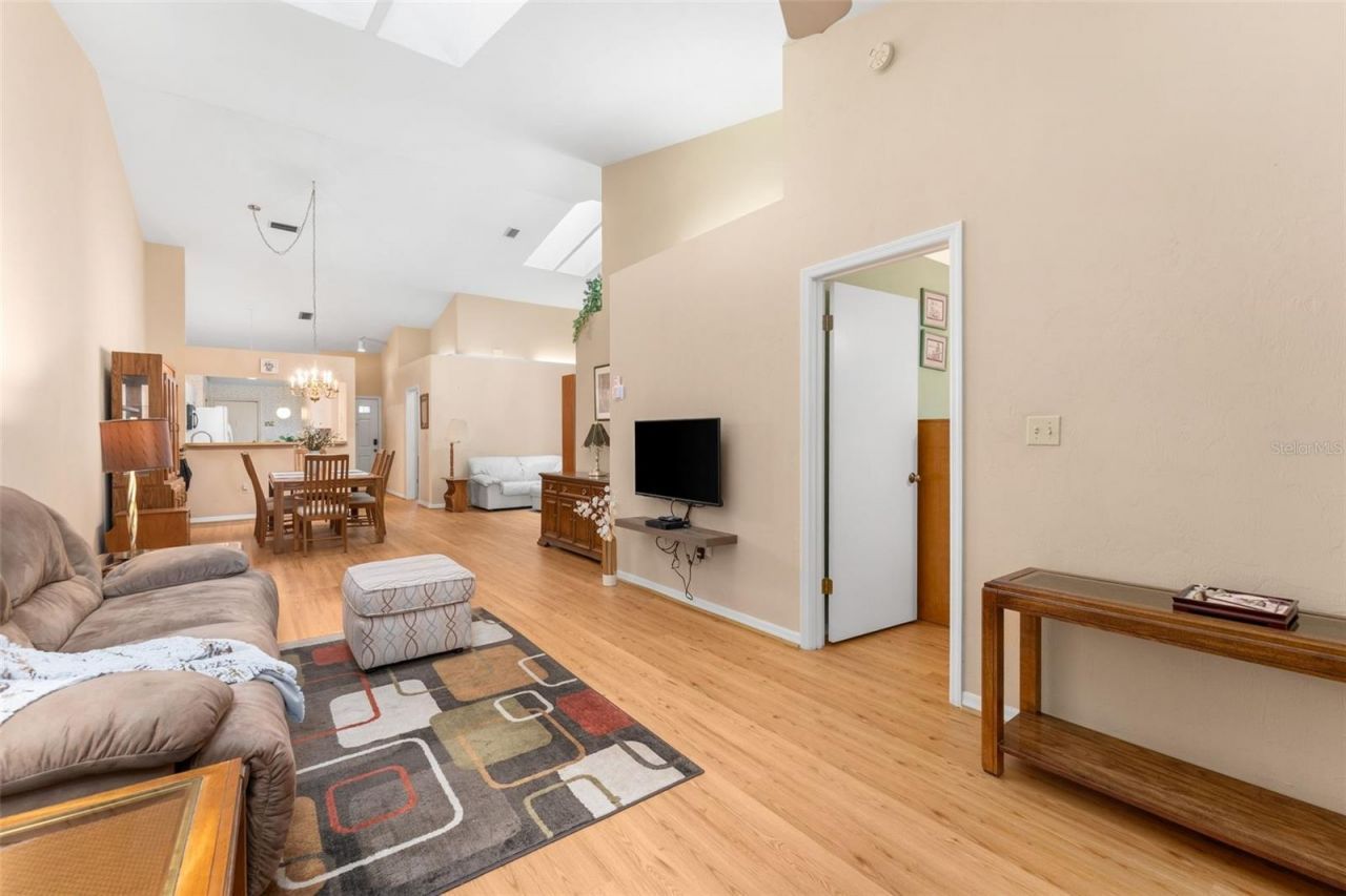 5029 SW 10th Lane, Gainesville, FL 32607 Photo