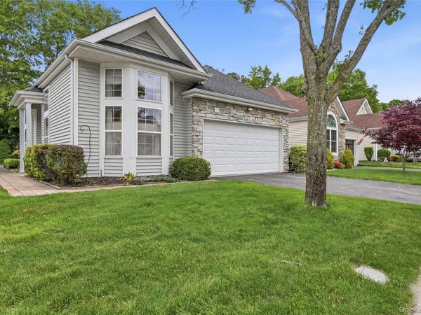544 Leisure Drive , Ridge, NY 11961