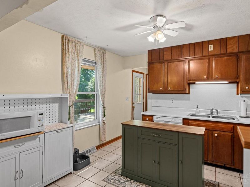 1900 Wayne Road, Union Twp, OH 45177 Photo 18