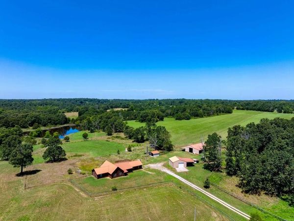 375 Greasy Creek Road, Salem, AR 72576
