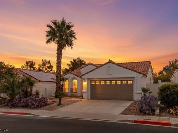 230 Misty Garden Street , Henderson, NV 89012