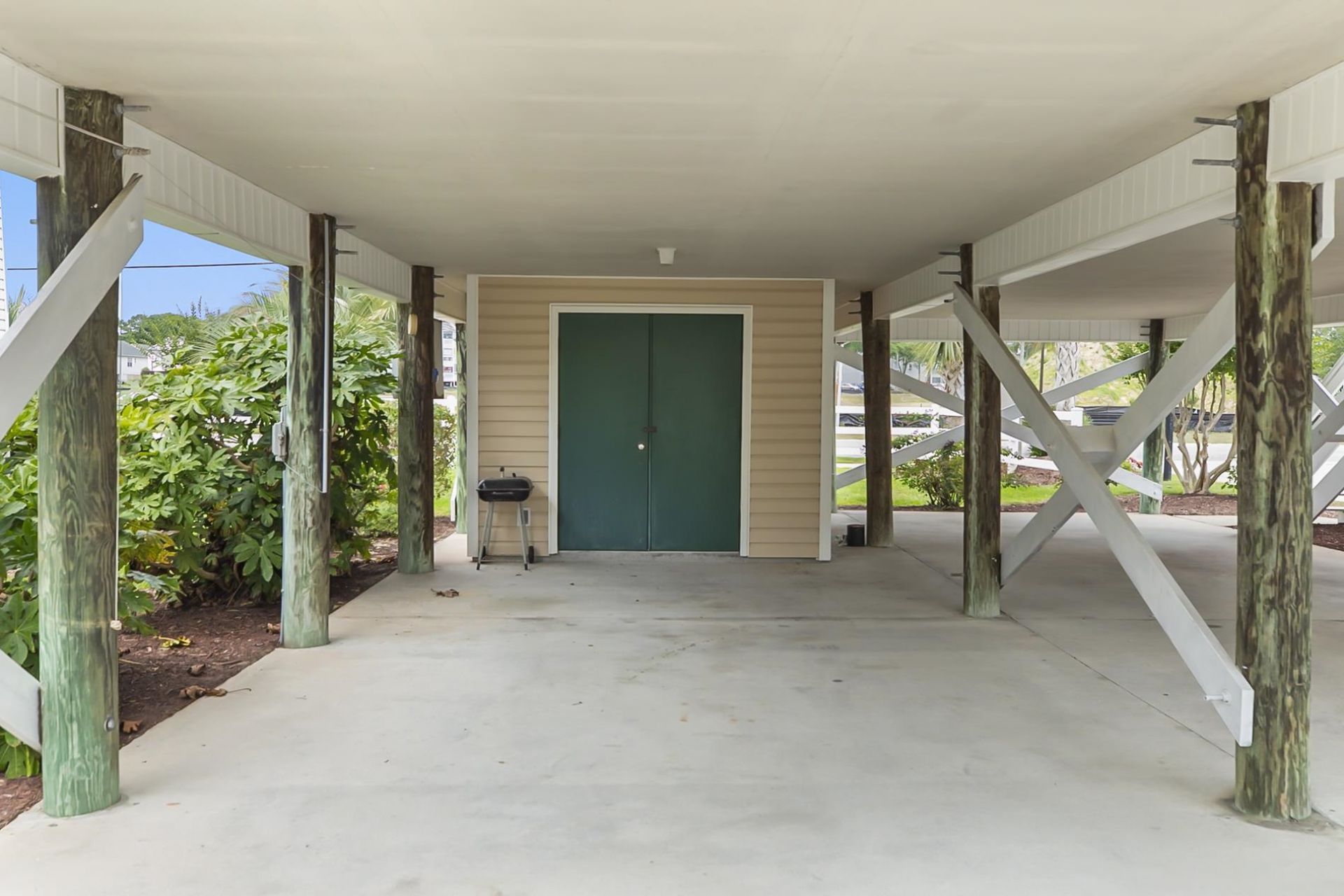 9691 Stillwater Ct.  Photo 34