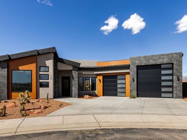 104 E 1060 S, Ivins, UT 84738
