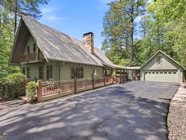 160 Indian Trail, Sautee Nacoochee, GA 30571