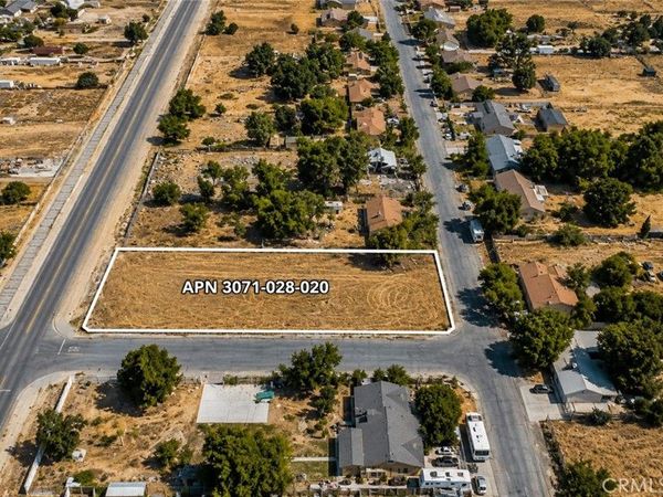 171 Avenue N12, Lancaster, CA 93535