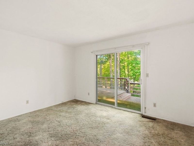17482 Falling Water Road , Strongsville, OH 44136 Photo 18