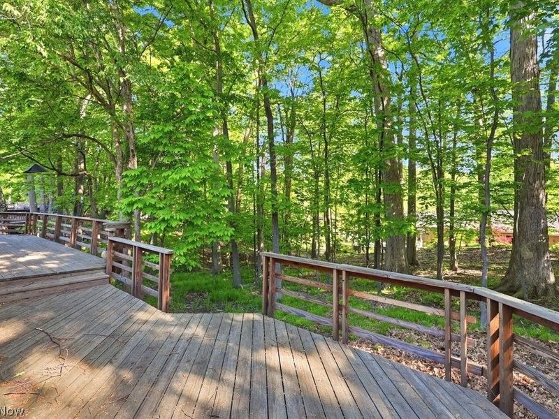 17482 Falling Water Road , Strongsville, OH 44136 Photo 30
