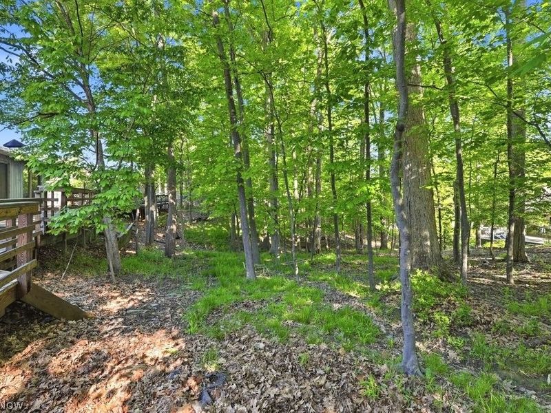 17482 Falling Water Road , Strongsville, OH 44136 Photo 31