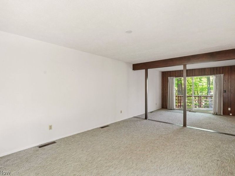 17482 Falling Water Road , Strongsville, OH 44136 Photo 5