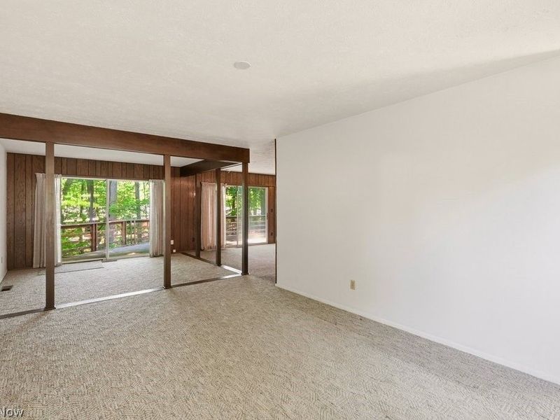 17482 Falling Water Road , Strongsville, OH 44136 Photo 6