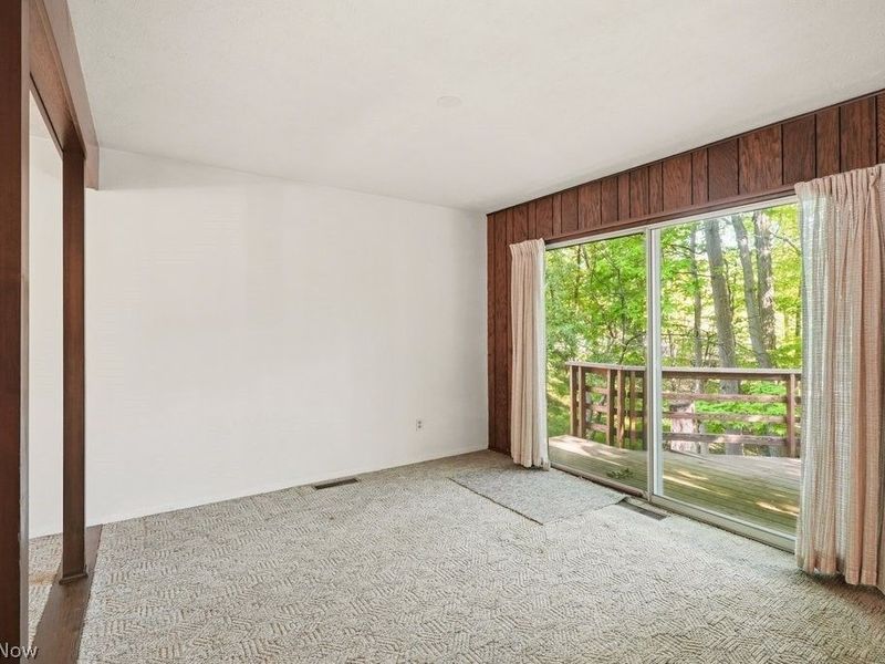 17482 Falling Water Road , Strongsville, OH 44136 Photo 8