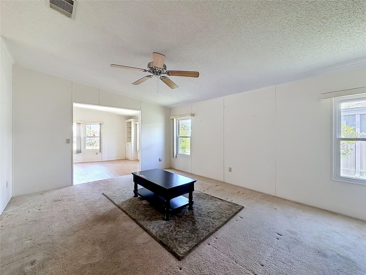1666 Elkhart Circle , Tavares, FL 32778 Photo
