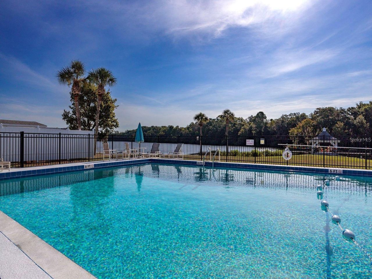 1666 Elkhart Circle , Tavares, FL 32778 Photo