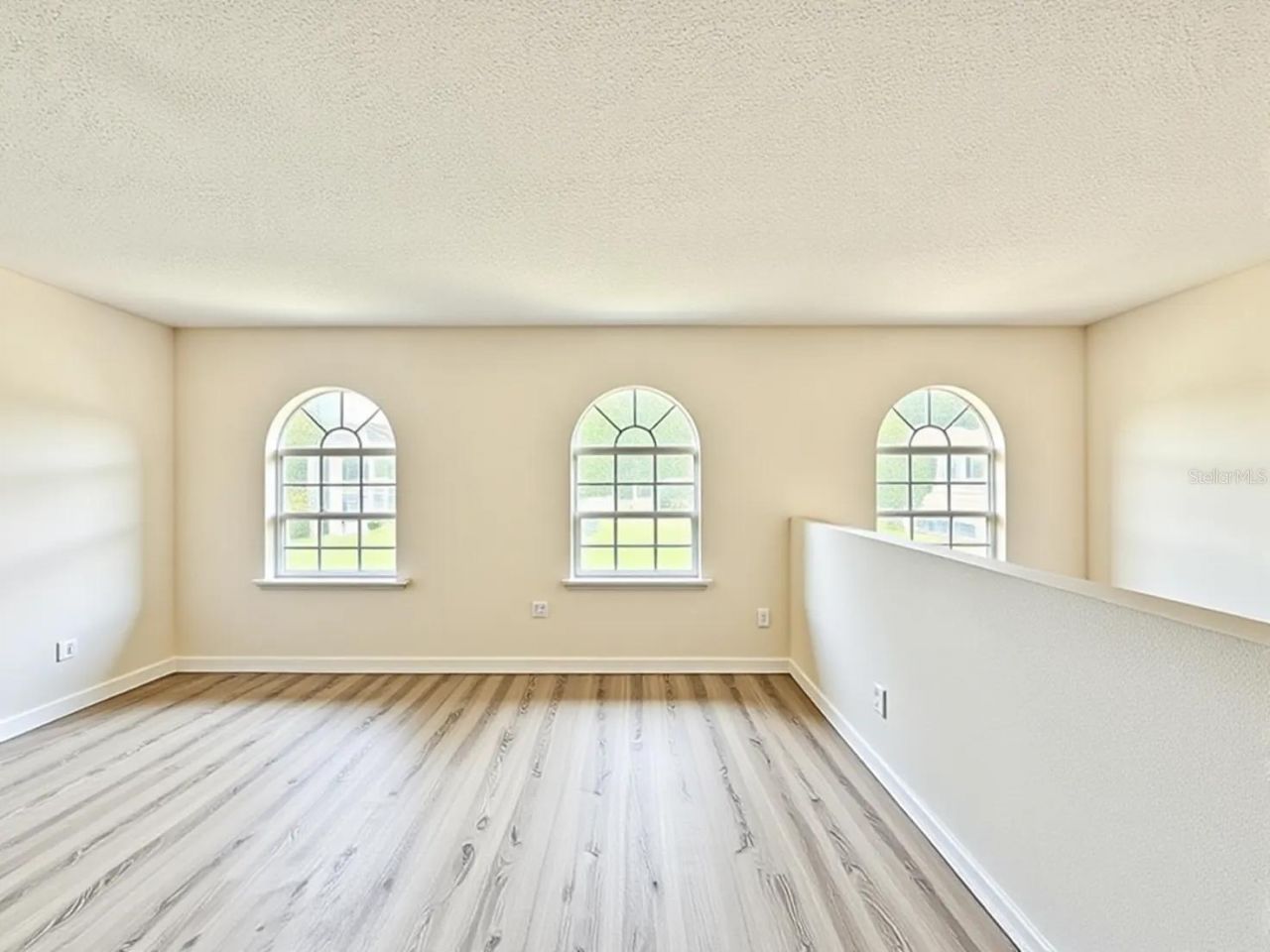 24301 SW 6th Place , Newberry, FL 32669 Photo