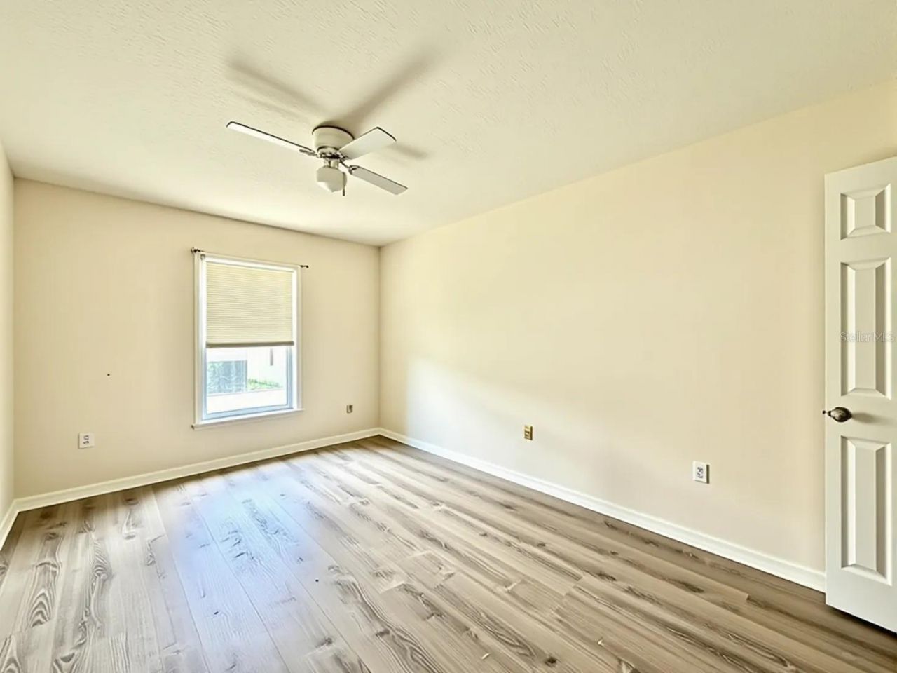 24301 SW 6th Place , Newberry, FL 32669 Photo