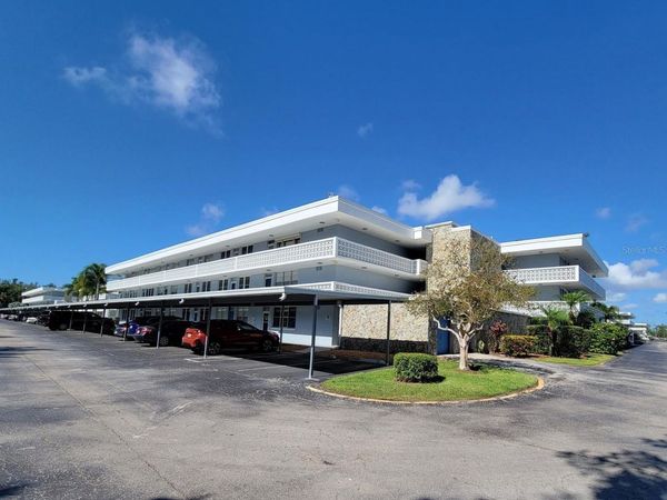 4880 LOCUST ST. NE, Unit 136, ST PETERSBURG, FL 33703