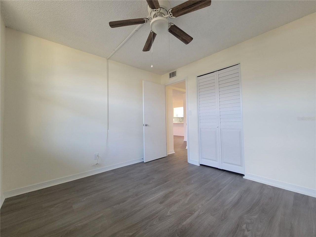 4880 Locust St. Ne, Unit 136, Saint Petersburg, FL 33703 Photo