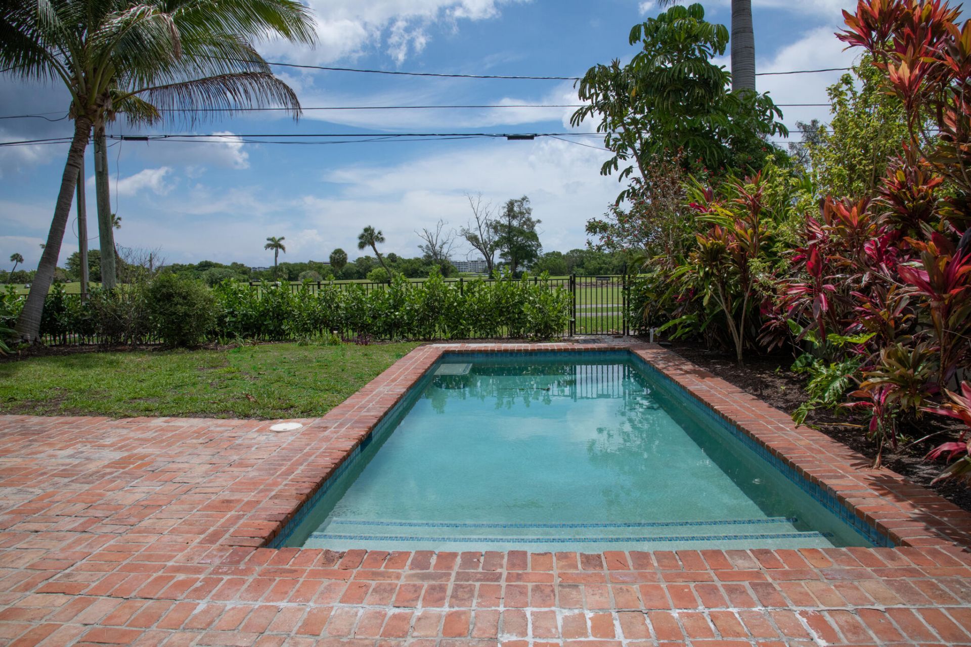 506 N Lakeside Drive, Lake Worth Beach, FL 33460 Photo