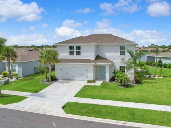 102 Pummelo Place, Fort Pierce, FL 34981