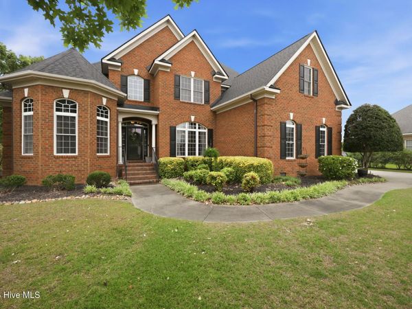 2213 Yadkin Court, Greenville, NC 27858