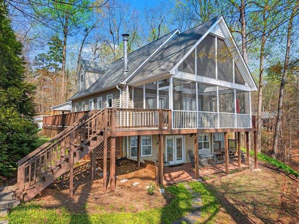 997 Rue Fleur de Lis , Lavonia, GA 30553