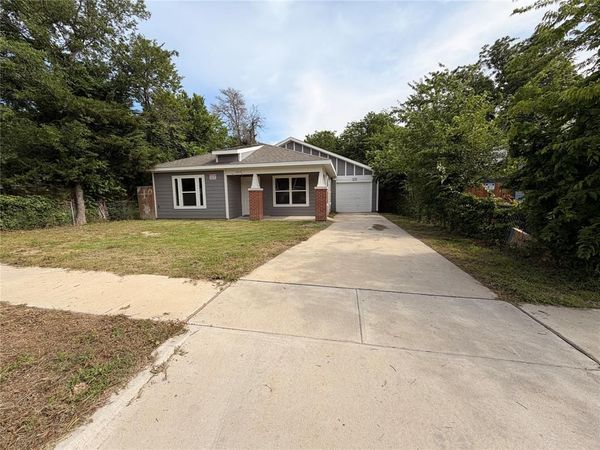 1415 E Jefferson Avenue, Fort Worth, TX 76104