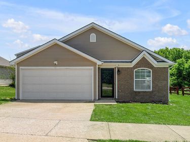 124 Lake Forest Drive, Georgetown, KY 40324