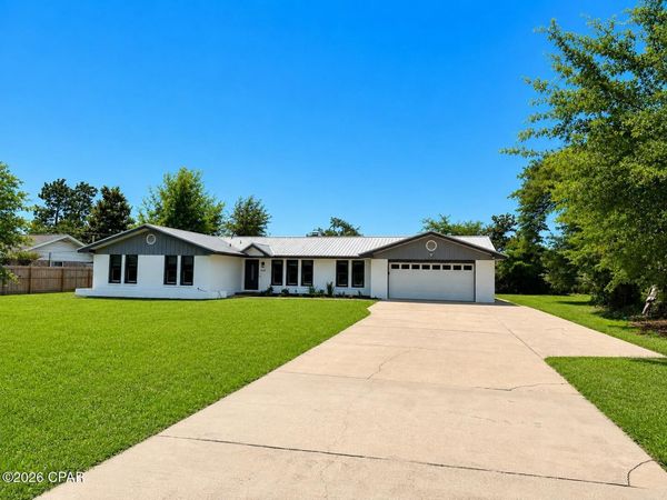 922 Radcliff Avenue , Lynn Haven, FL 32444