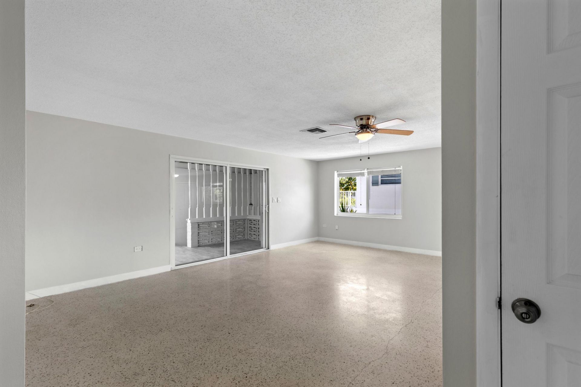 596 W Shore Drive, Summerland Key, FL 33042 Photo