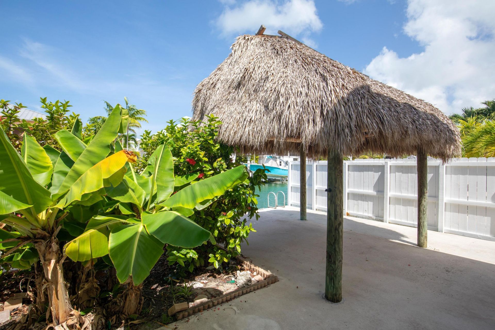 596 W Shore Drive, Summerland Key, FL 33042 Photo