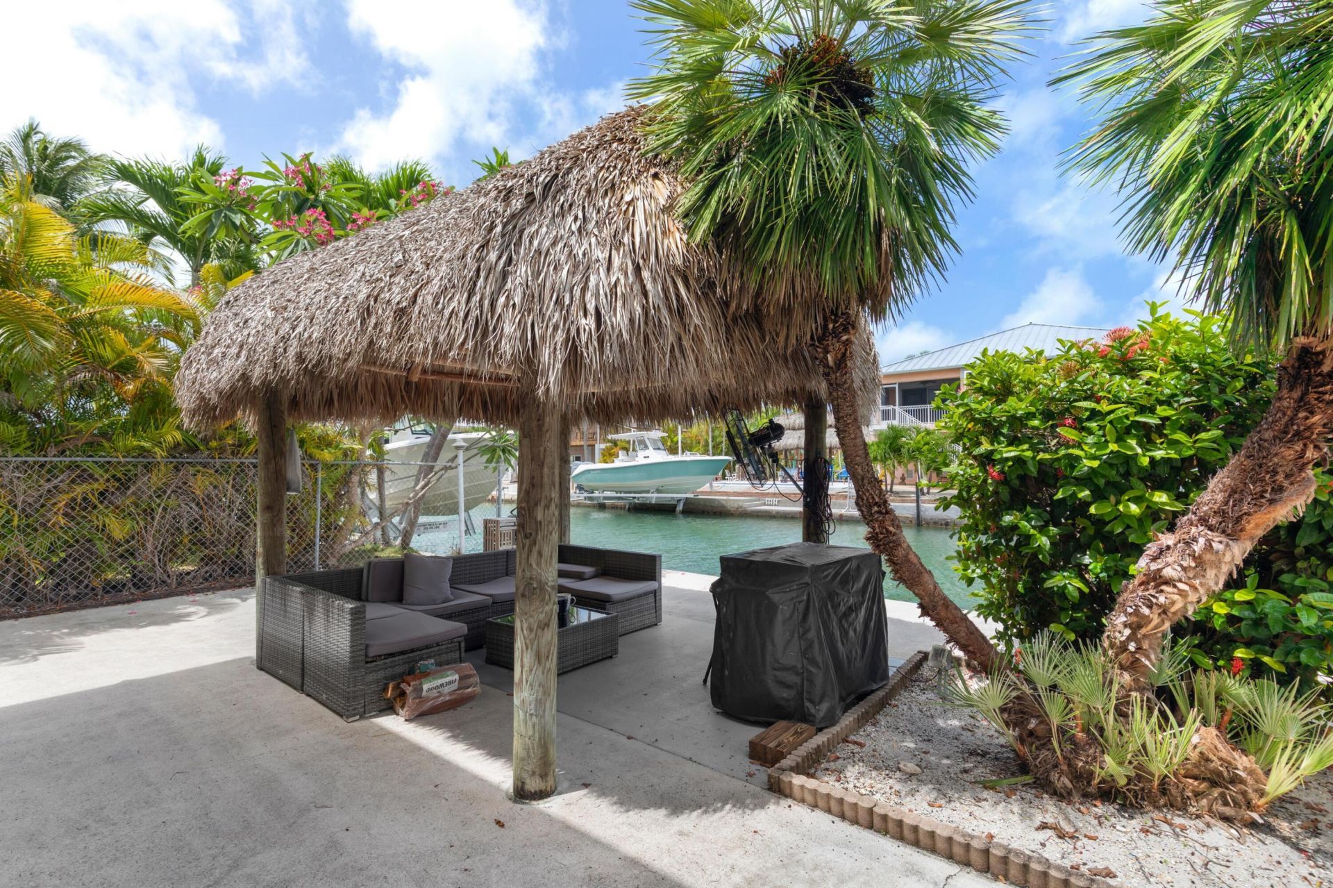 596 W Shore Drive, Summerland Key, FL 33042 Photo