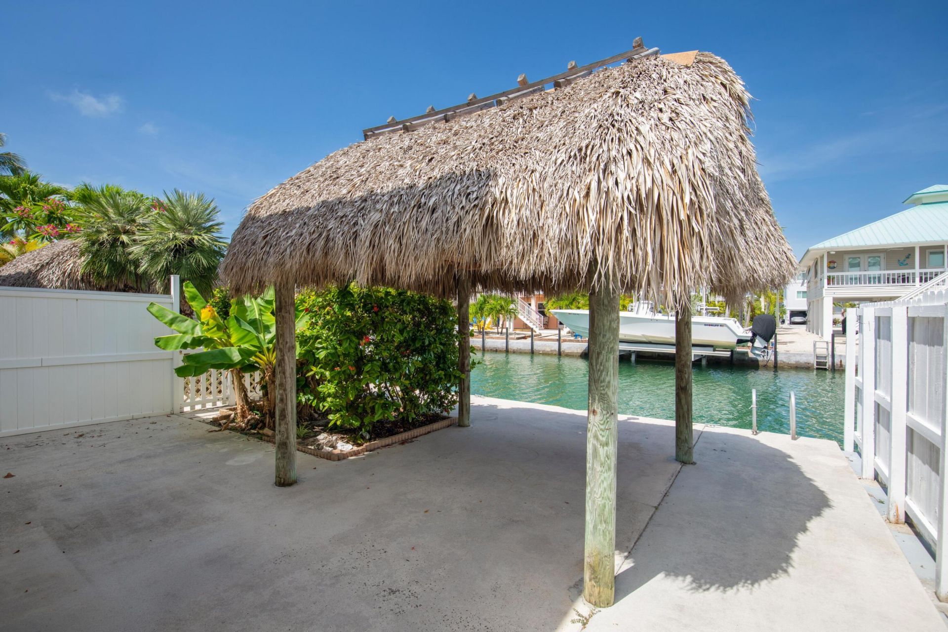 596 W Shore Drive, Summerland Key, FL 33042 Photo