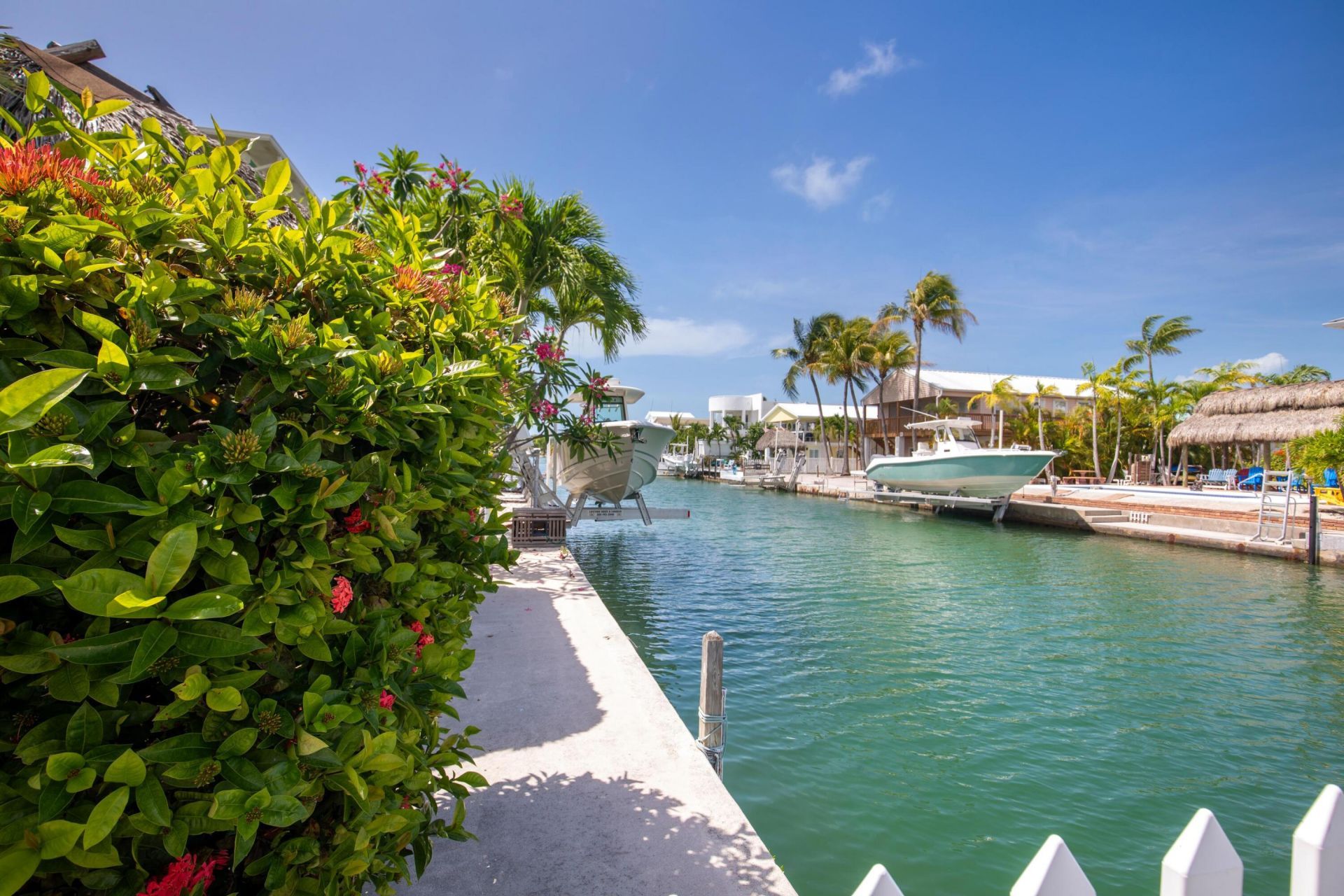 596 W Shore Drive, Summerland Key, FL 33042 Photo