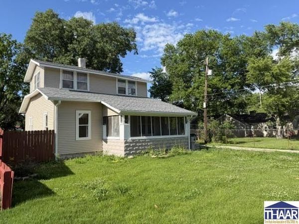 241 Beech Street, Clinton, IN 47842