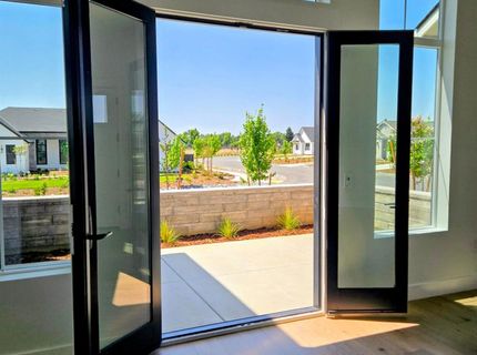 8565 Martin Andrew Cir, Roseville, CA 95747 Photo