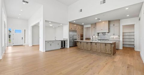 8565 Martin Andrew Cir, Roseville, CA 95747 Photo