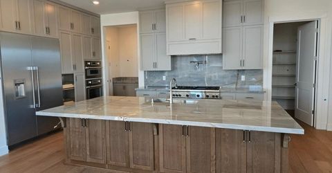 8565 Martin Andrew Cir, Roseville, CA 95747 Photo