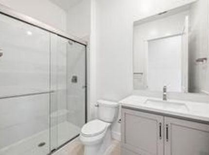 8565 Martin Andrew Cir, Roseville, CA 95747 Photo