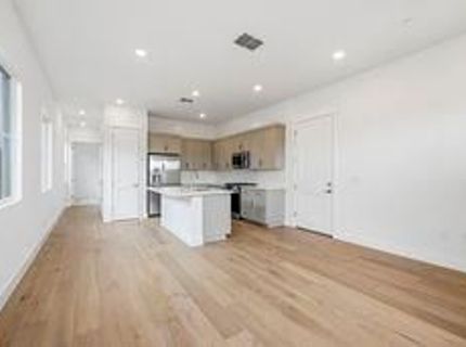 8565 Martin Andrew Cir, Roseville, CA 95747 Photo