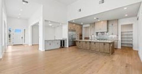 8565 Martin Andrew Cir, Roseville, CA 95747 Photo