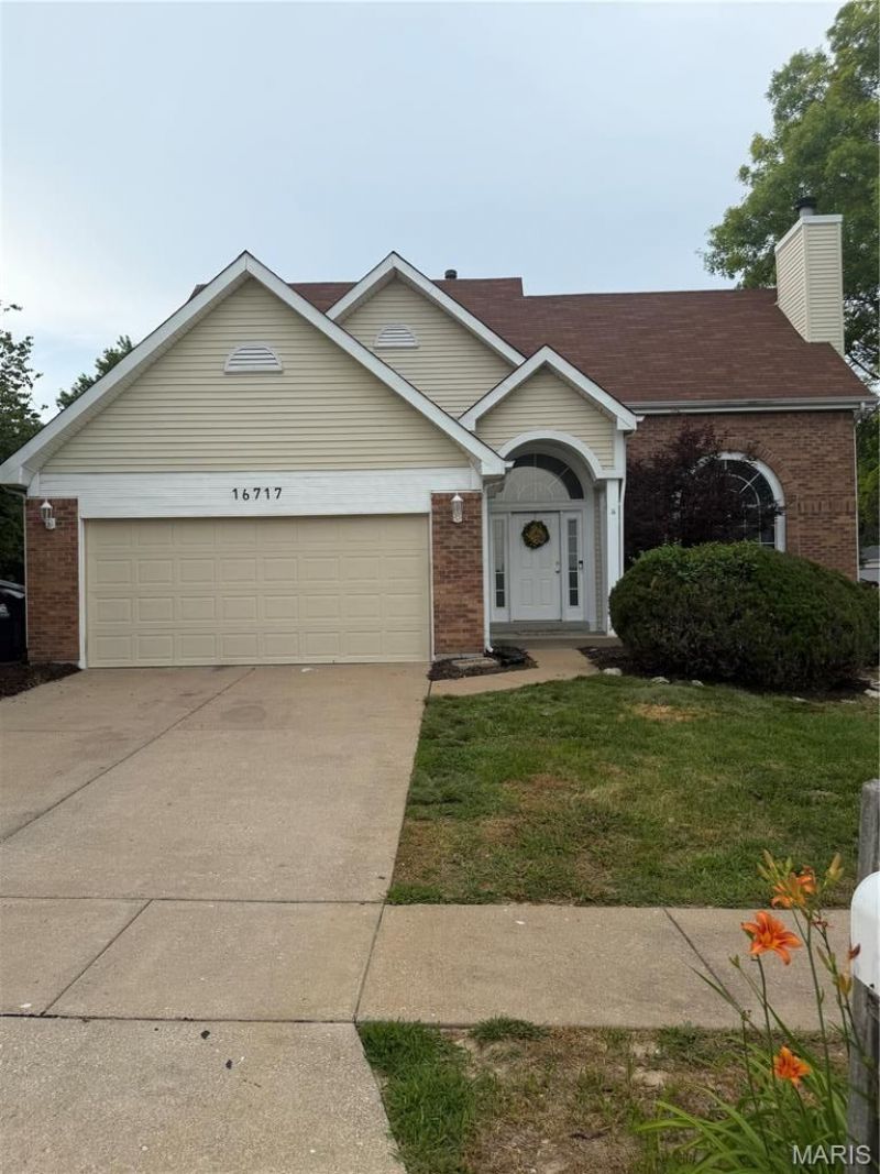 16717 Stone Creek Court , Florissant, MO 63034 Main Photo