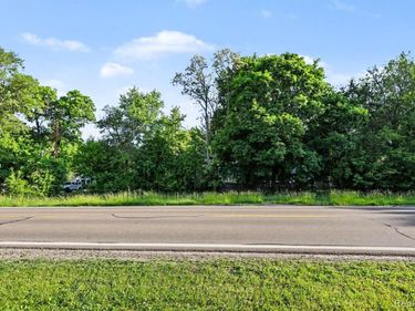 2491 Hoover Avenue , West Bloomfield Twp, MI 48324