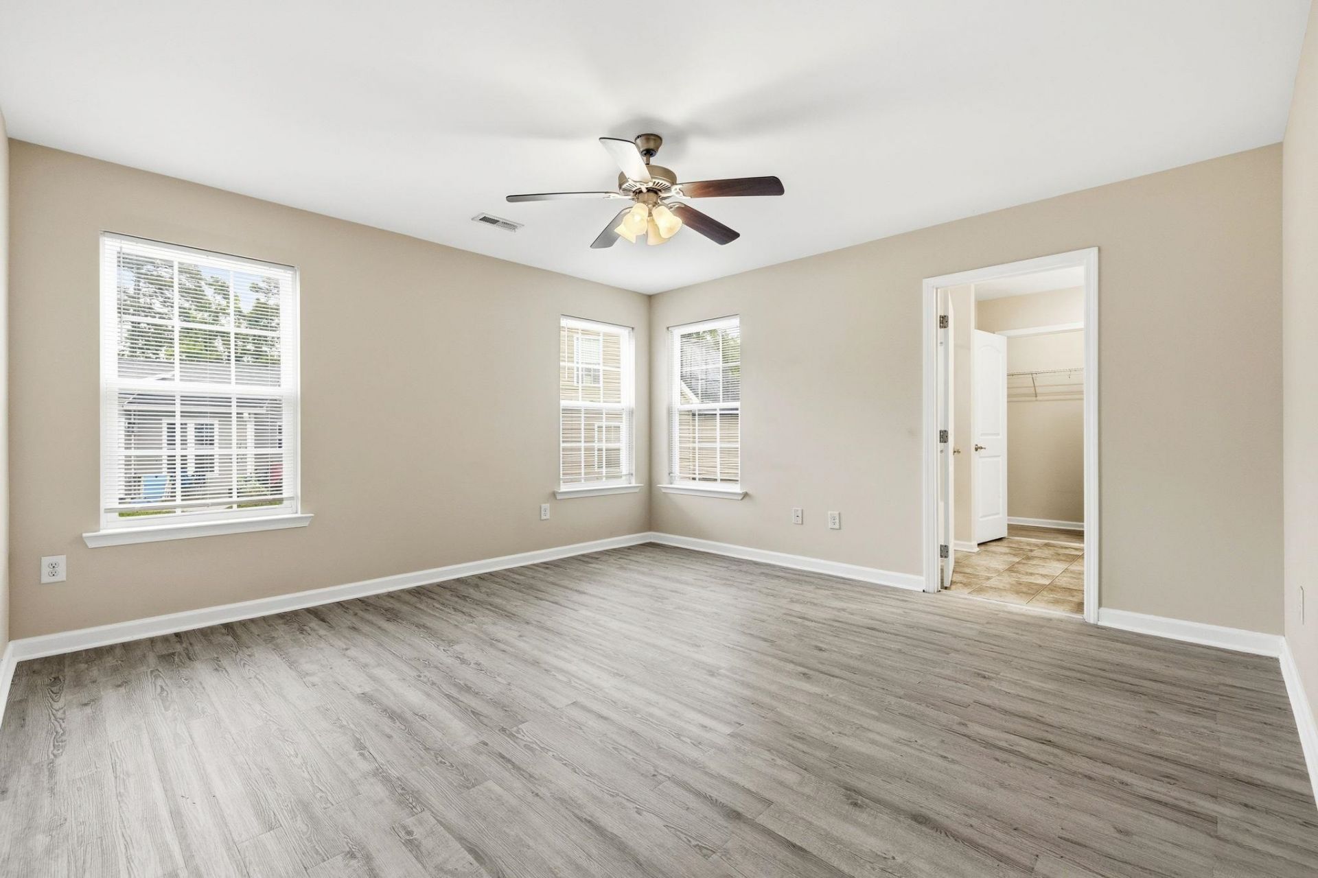 2375 Morlynn Dr.  Photo 15