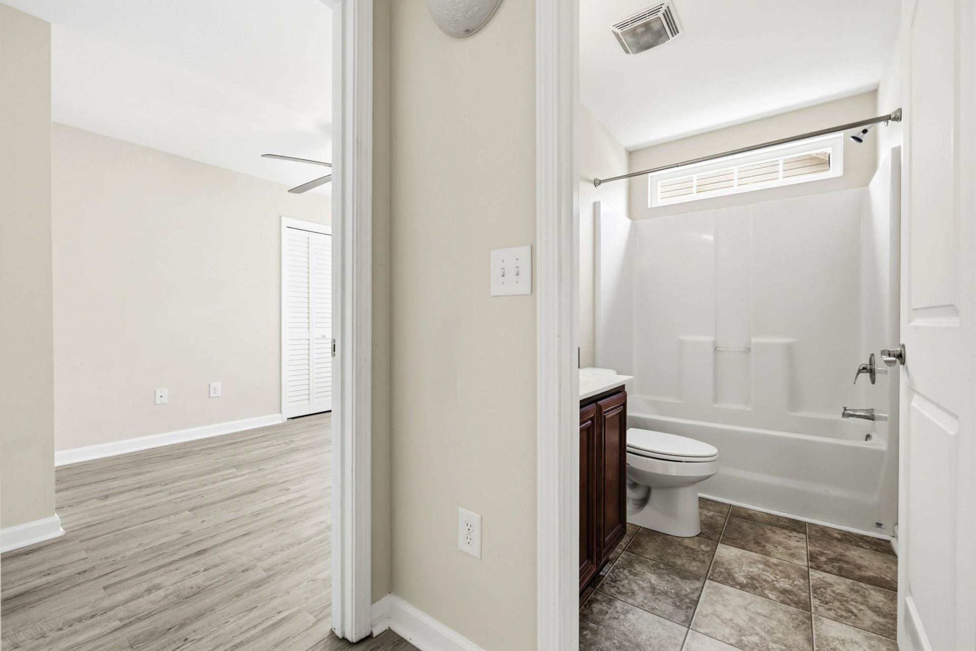 2375 Morlynn Dr.  Photo 22